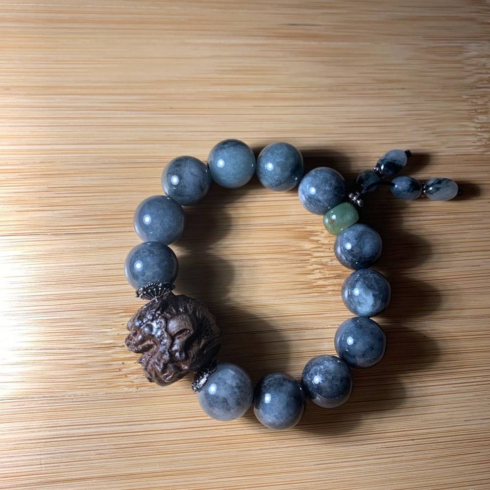 Sophisticated Gray and Brown Beaded Bracelet